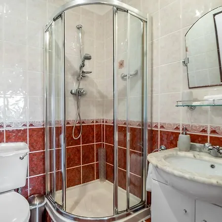 Seaview - Spectacular Apartment, Connemara *