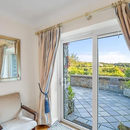Seaview - Spectacular Apartment, Connemara *