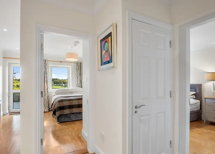 Seaview - Spectacular Apartment, Connemara Clifden
