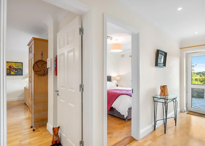 Seaview - Spectacular Apartment, Connemara *